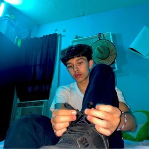 Meet your Posher, Jesus